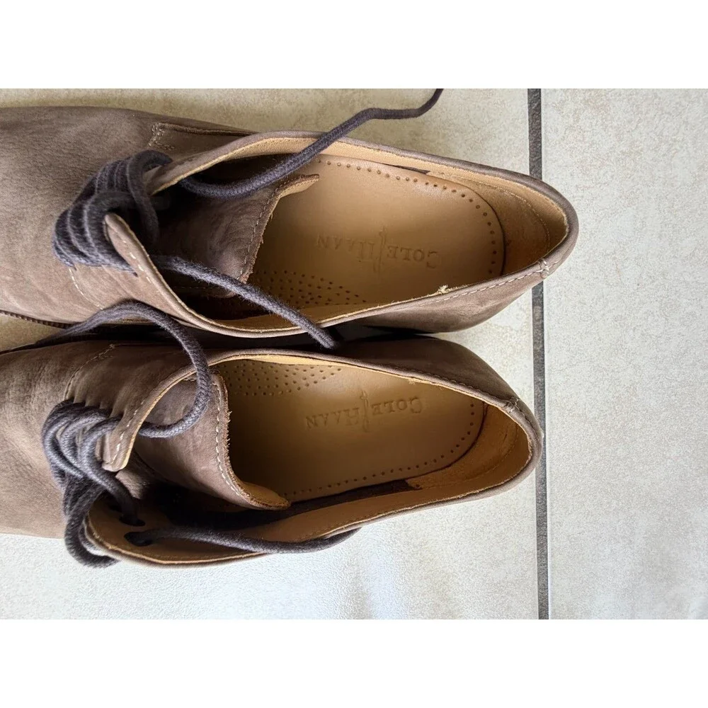 Cole Haan Colton Plain Toe Derby Oxfords Men's Size 9 M Brown Suede C12421